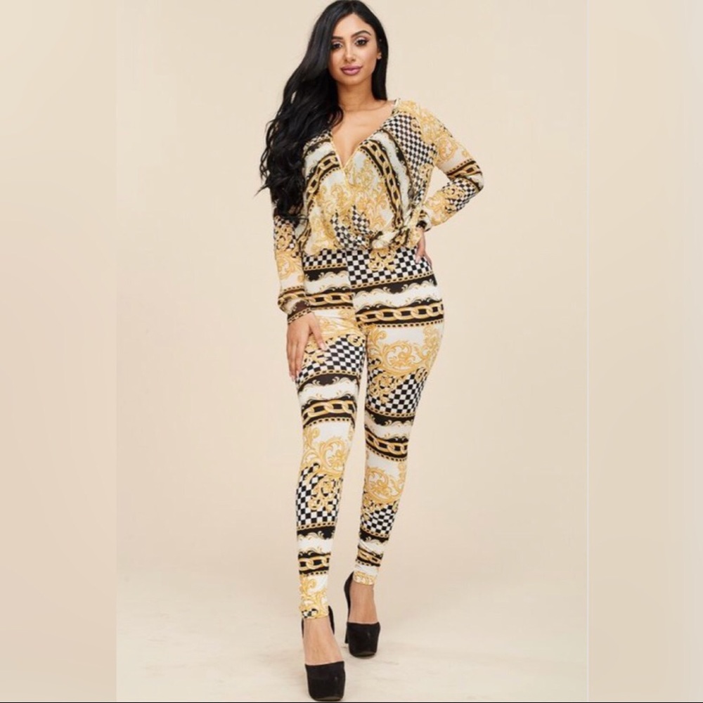 Long sleeved gold and black two piece set
